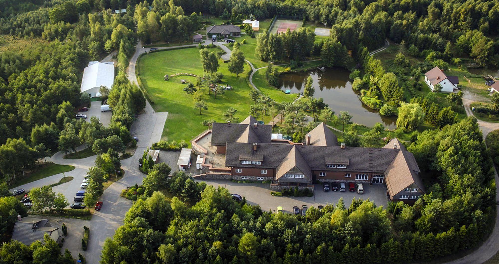 Hotel Kozi Grod I Na Kaszubach Pomlewo
